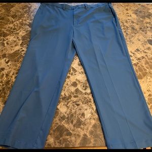 Haggar Cool Pro 18 Mens Blue Dress Pants sz 44x29